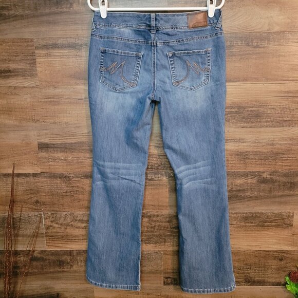 Maurices Jeans Women 6 S Mia Straight Leg Low Rise Medium Light Wash Stretch - Picture 1 of 12